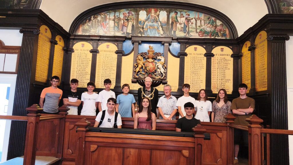 Talking to the Spanish Students in the Town Hall