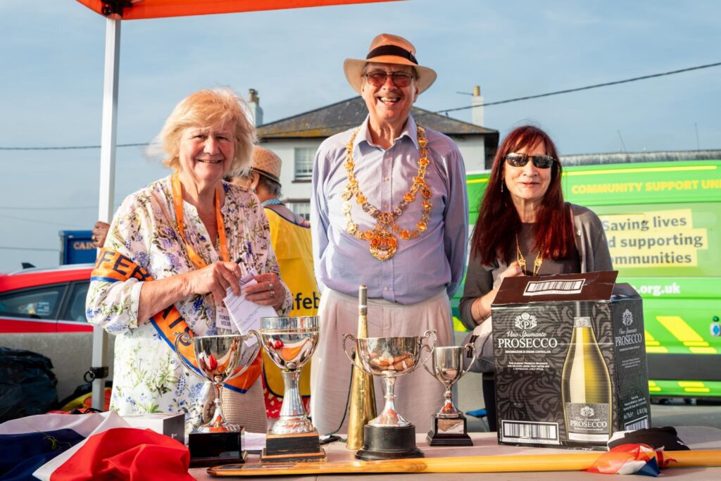 Presenting the Cups